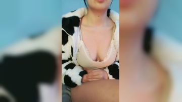 二零二三十二月零五_调皮的桃子