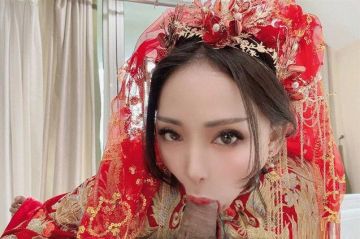 露脸口爱啪啪婚纱新娘口爆内射