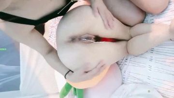 超清纯颜值姐妹花换新搭档双女秀白皙屁股互相掰穴来大姨妈还塞着棉棒两个屁股叠罗汉手指抠穴非常诱惑