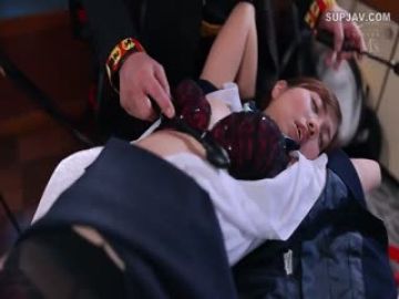 [无码破解]MVSD-556ゲス极道に胁され监禁され犯●れ続け性処理肉便器に堕ちた新米キャビンアテンダント和久井美兎第04集