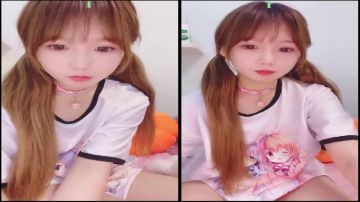 纯欲系卡哇伊小萝莉说话奶声奶气无毛超嫩粉穴翘起美臀掰穴特写撩起衣服揉捏奶子一脸呆萌娇喘更是诱人