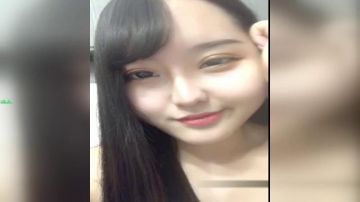 小姐姐平台漂亮美女美腻子收费大秀颜值高身材好自慰插穴很是诱人