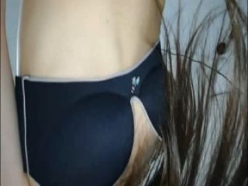 对白精彩淫荡苗条白嫩闷骚眼镜女友与同居炮友过女神节无套啪啪啪内射姐姐阴毛浓密花心红润淫水特别多