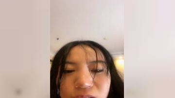 最新火遍全网的超人气网红陈丝丝玩的好嗨啊 神似迪丽热巴 跪舔+喷水+爆菊+粉鲍“好骚啊”