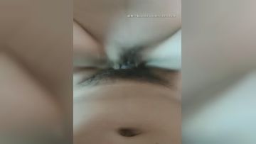 《深喉女王》非常牛逼夫妻做爱倒挂六九深喉口口插到菊花喷水第01集