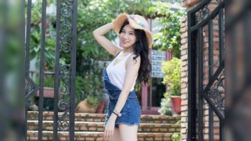 哲哥新作海洋王国情趣白丝精致的口活主动上位爆草特写后入护腚毛清晰可见