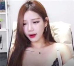 黑色蕾丝胸罩美女主播自慰 mp4