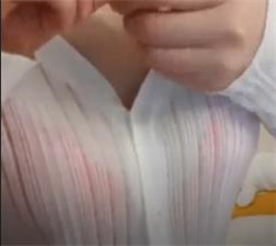 韩国女主播跳跃的乳房 (2) mp4