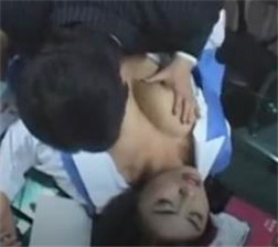 女秘书都是这样上位 mp4