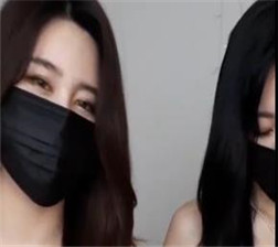 双女制服大秀 mp4