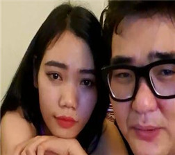 洗完澡两人玩捆绑1 mp4