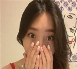 性感校花的红色内衣诱惑 flv