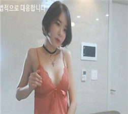 美女透视装性感来袭09 mp4