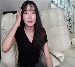 一男两女一起直播2 mkv