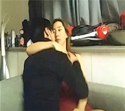 和妖艳的韩国女主播一起 mkv