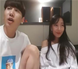 和高挑的女主播一起直播2 mkv