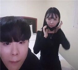 酒店直播摸的女友一直叫1 mkv