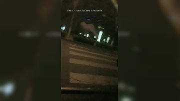 AVOVE01-22户外车震口爆小姐姐