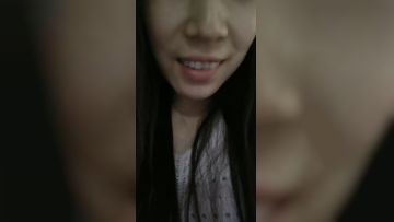 美艳动人S身材大屁股美妞 吸允揉搓白嫩奶子 紫薇棒棒卖力抽插爽翻累瘫沙发抽搐