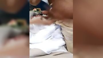 少妇主播足疗店推油按摩勾引技师2