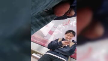 一元店露出猥亵女店主