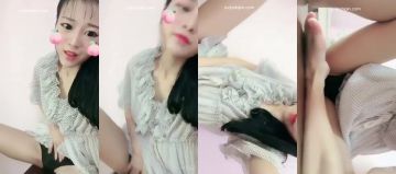 可爱大眼萌妹主播陌上星子露脸微信福利紫薇啪啪啪18部 Part (3)