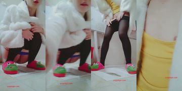 超骚白虎贫乳萝莉各种闹市街道超市户外露出微信福利64部合集 Part (44)