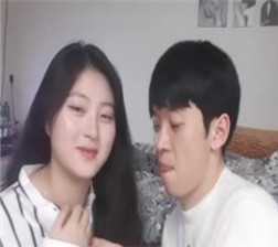 两人直播秀恩爱1