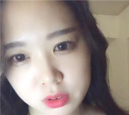 大胸阔气的韩国女主播2