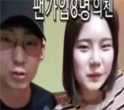 奶奶和鸡鸡的激情碰撞1