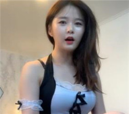 女主播的各种制服诱惑舞姿1