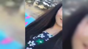 （国语对白）山西女网红野外露出与司机做爱直播互动 国语对白淫荡