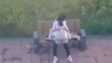 【4.26惊天大瓜】南通大学“长椅门”事件！最新热点已经被抖音和微博屏蔽了！