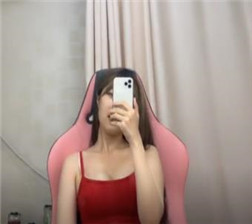 女主播的制服诱惑2(1)004334-013710