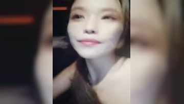 【户外裸奔女神】野战，大桥下，草丛里，口交，啪啪，灌肠，玩得就是心跳