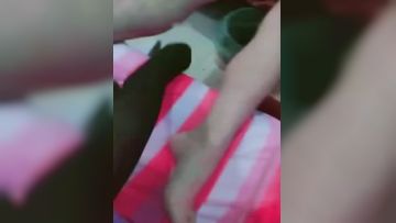 颜值少妇双人啪啪直播，性感黑丝袜足交再自己骑上来真主动