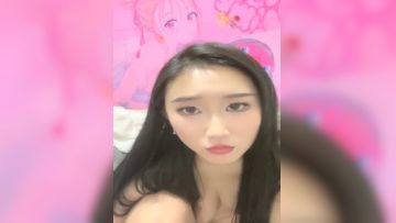 说话嗲嗲的妹子，骚气十足，袒胸露乳，玻璃棒自慰掰穴双道具插穴第05集