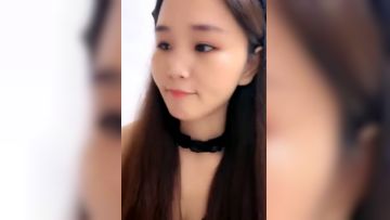 近期下海文静小姐姐！观众要求秀一波！情趣内衣吊带丝袜，无毛肥穴，振动棒抽插勐捅