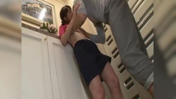 VENU-494-父が出かけて2秒でセックスする母と息子波多野结衣第01集