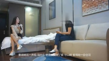 91C仔 重出江湖 九头身170CM的大圈极品妹子飞行体验高冷空乘丝袜高跟服务