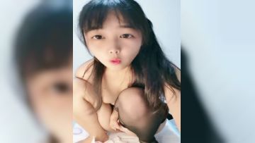 七彩美少女——甜甜爱圈——这个主播厉害，经历了3次变化，孕妇-生孩后变奶妈-少妇（扮成少女）第01集