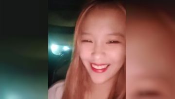 大叔户外车震小情人，【爸爸的小骚货】现在00后太淫荡，大鸡巴无套插入不过瘾，跳蛋辅助到高潮