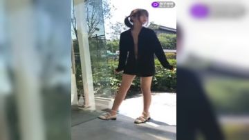 微博上很火的萝莉室外裸舞完整版
