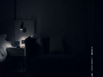 【AI高清2K修复】战狼行动探花肌肉男约两个少妇酒店啪啪，舔弄边操边摸两个轮着大力勐操