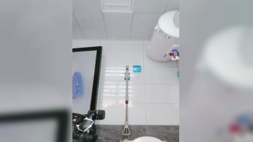 气质尤物轻熟女阿姨，露脸自慰特写粉穴，洗澡，尿尿特写，韵味十足第02集