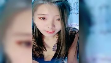 手指插嘴绝对尤物骚货，舌头手指极致诱惑 模特身材透明衣服跳蛋插穴