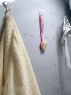 精致玫瑰纹身顶级嫩妹新人小姐姐 ，白皙美乳完美蜜桃臀 ，浴室洗澡湿身诱惑 ，超近距离特写 ，掰穴翘起双腿诱惑