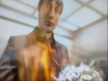 《极品女神☀️反差泄密》推特网红巨乳反差母狗【咩咩】解锁私拍~裸舞露出滴蜡SM调教紫薇阴道放冰块在肏属实太勐了(13)