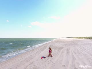 -oumei-KaleesyAfterVolleyball_MetArt