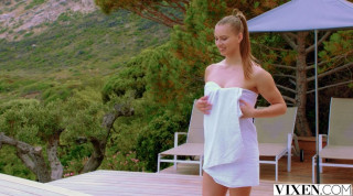 Young Fantasies 6 - Mia Split